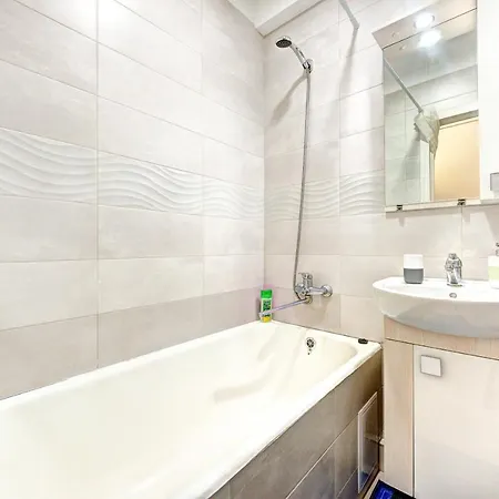 Апартаменти Near Ocean Plaza Druzhby Narodov Boulevard 8a Київ